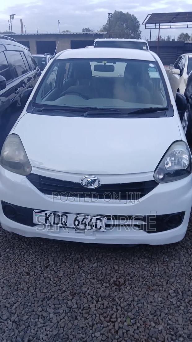 Daihatsu Mira 2017 White