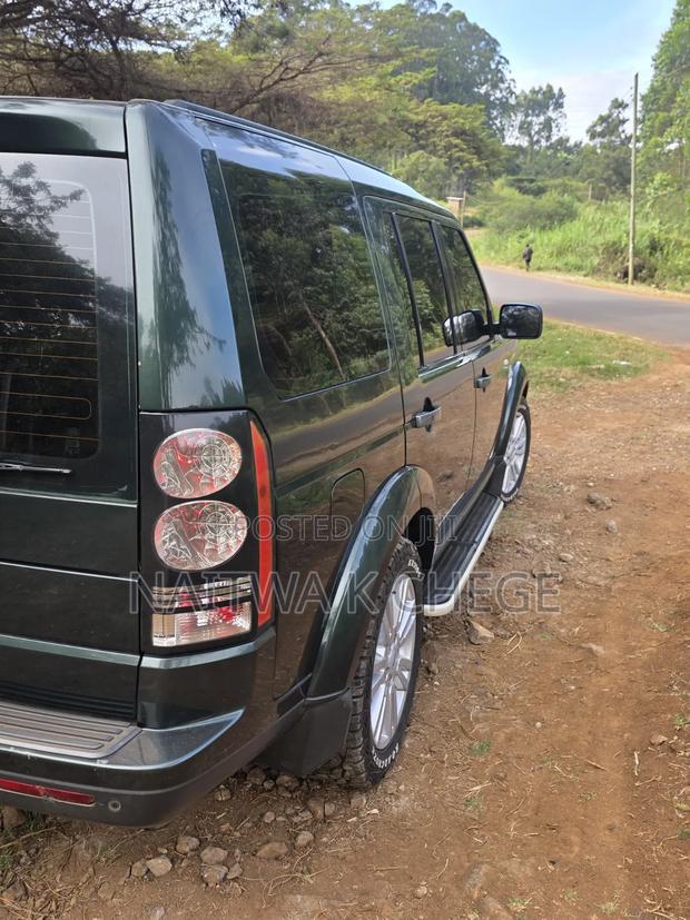 Land Rover Discovery 2012 Green