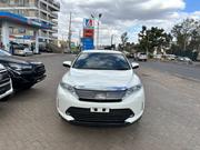 Toyota Harrier 2.0 2019 White for sale