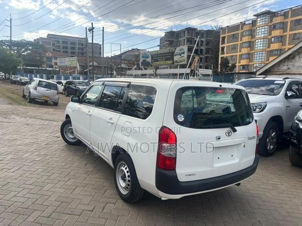 Toyota Probox 1.3 DX 2WD 2019 Black