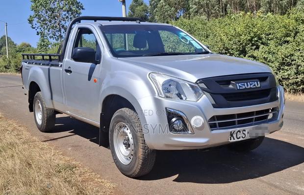 Isuzu D-MAX 2018 Silver