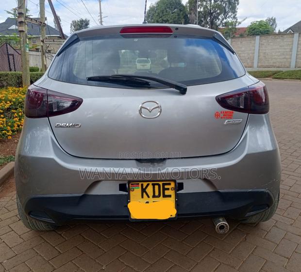 Mazda Demio 2015 Silver