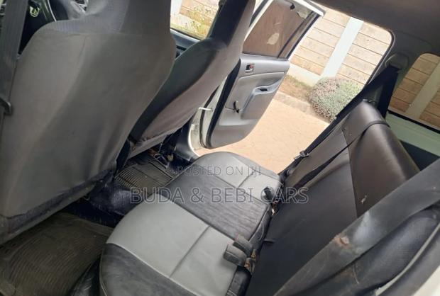 Toyota Probox 1.5 DX Comfort 2WD 2010 White