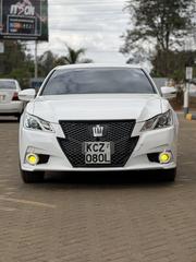 Toyota Crown 2013 White for sale