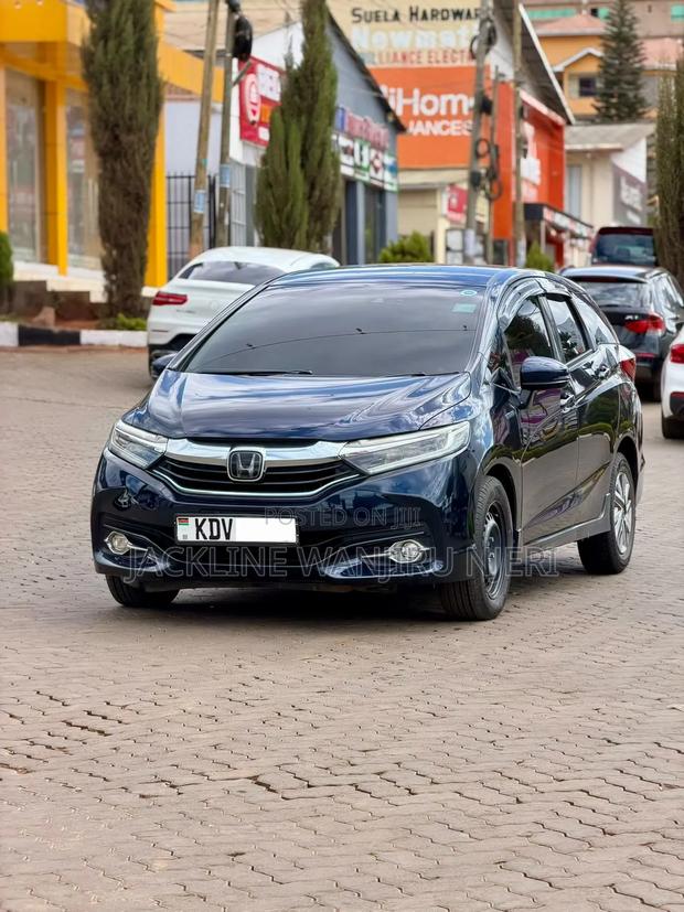 Honda Fit Shuttle 1.5 G 2WD 2018 Blue