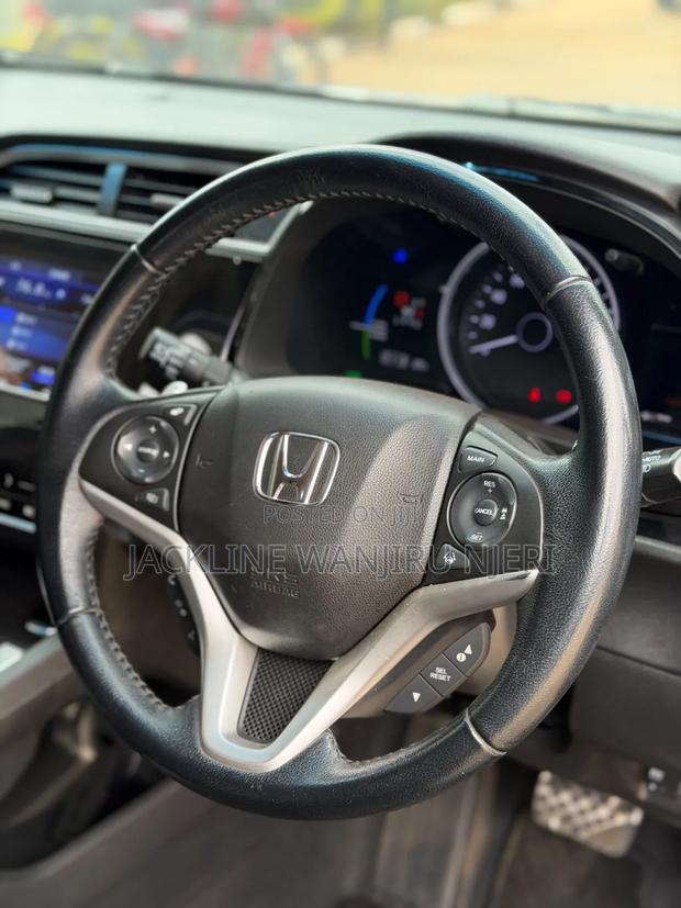 Honda Fit Shuttle 1.5 G 2WD 2018 Blue