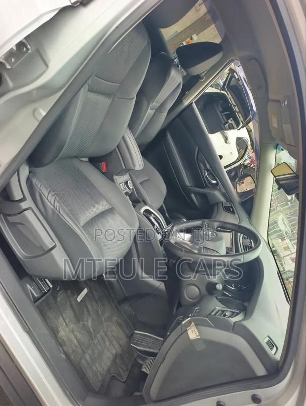 Nissan X-Trail 2019 Silver