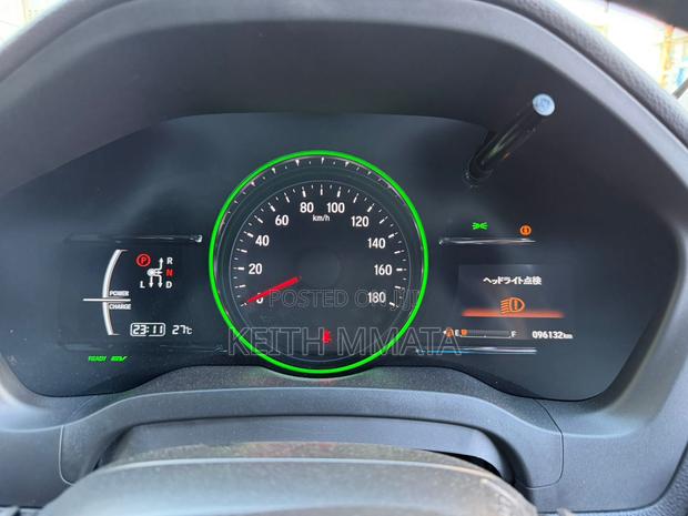 Honda Vezel 1.5 Hybrid 2WD 2019 White