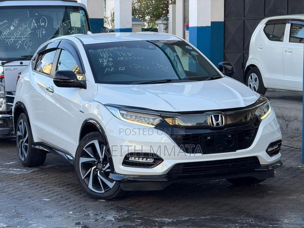 Honda Vezel 1.5 Hybrid 2WD 2019 White