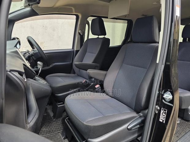 Toyota Voxy ZS Kirameki II 2WD 8-Seater 2019 Black
