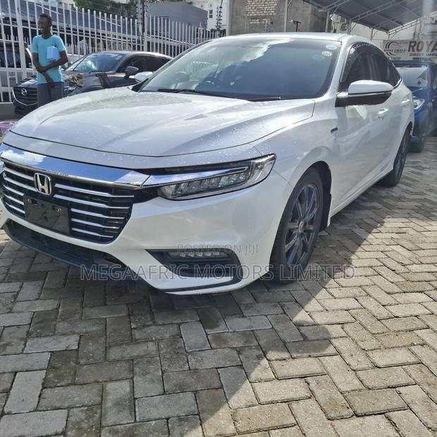 Honda Insight Touring 2019 White