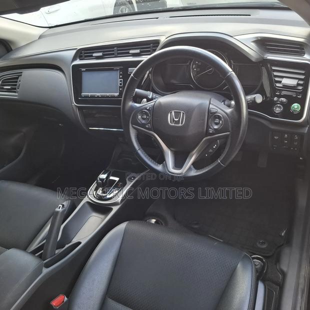 Honda Grace 1.5 Hybrid FWD 2019 Black