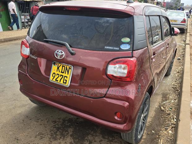 Toyota Passo 1.0 FWD 2018 Maroon