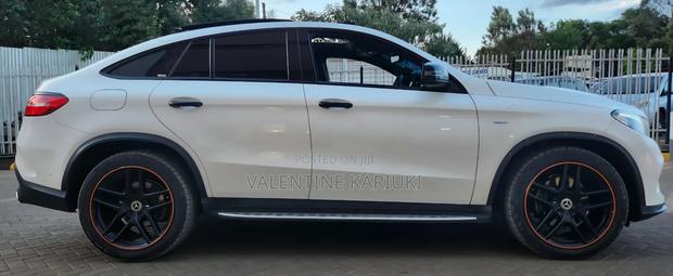 Mercedes-Benz GLE-Class 2018 White