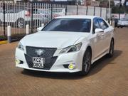 Toyota Crown 2013 Pearl for sale