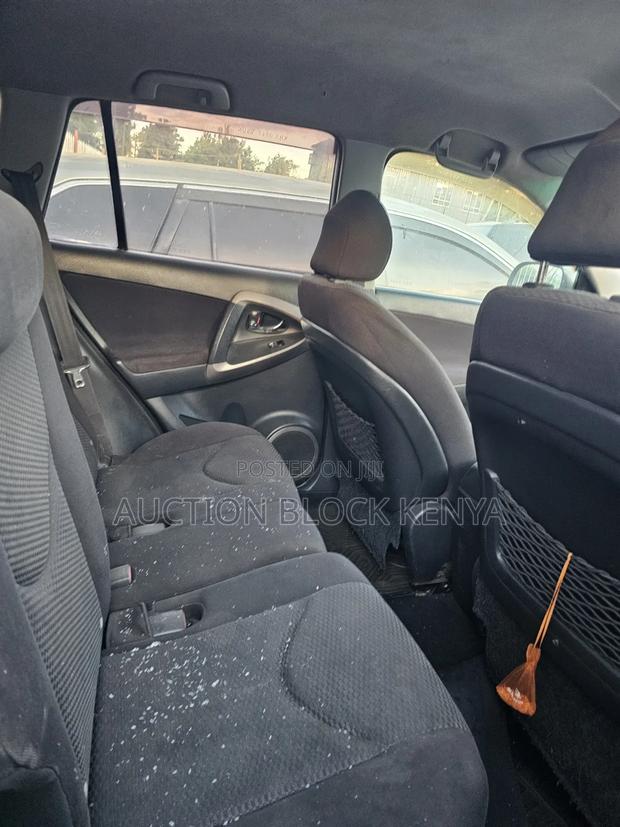 Toyota RAV4 2006 Silver