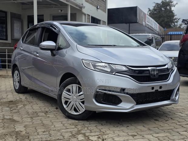 Honda Fit EX 2019 Silver