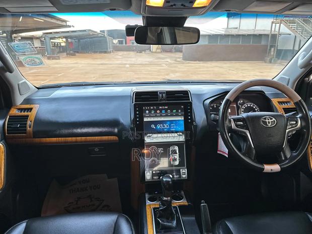 Toyota Land Cruiser Prado 2.8 2018 Black