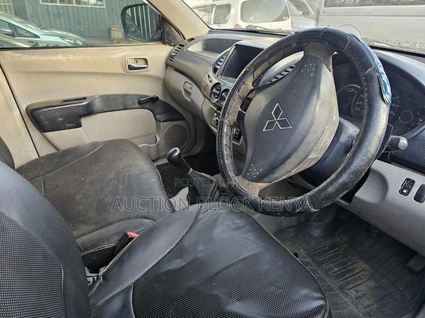 Mitsubishi L200 Single Cab 2.5 TD 2011 Silver