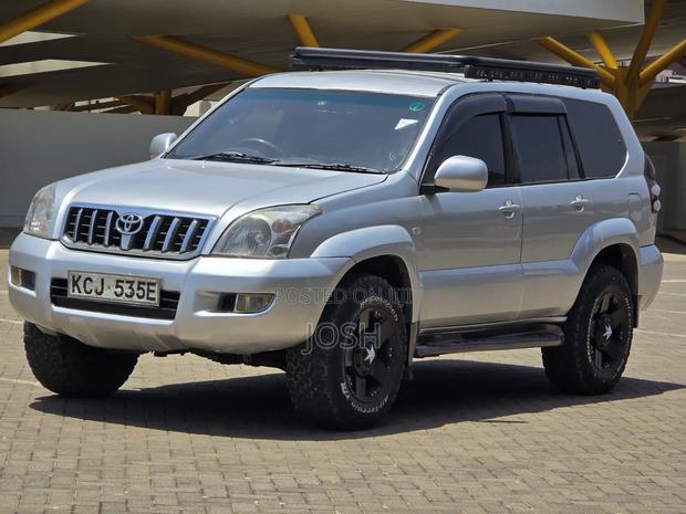 Toyota Land Cruiser Prado 2009 Silver
