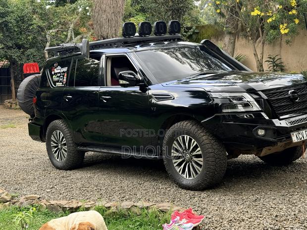 Nissan Patrol 2018 Black