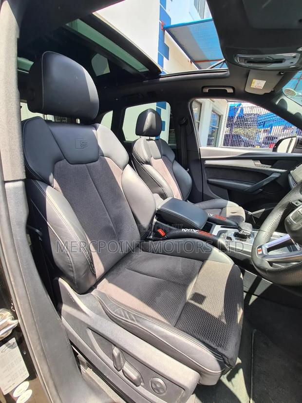 Audi Q5 2.0T Premium AWD quattro 2019 Matt Black