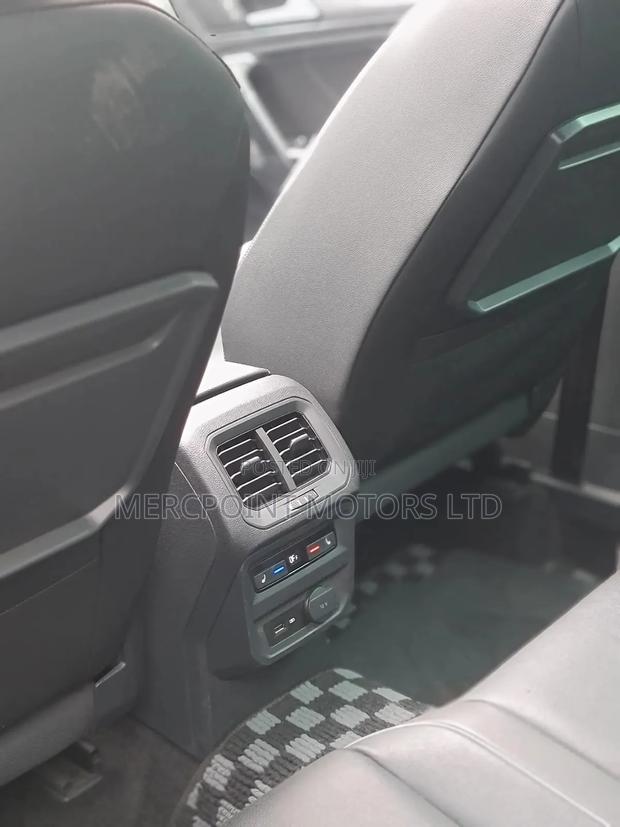 Volkswagen Tiguan 2019 Matt Black