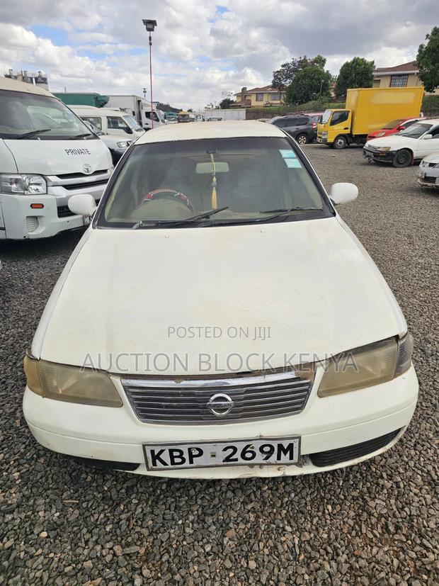 Nissan Sunny B15 Sedan 1.5 2004 White