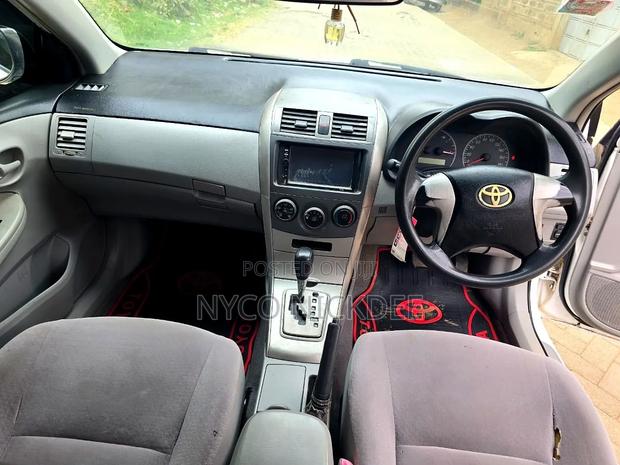 Toyota Axio 1.5 G 2WD 2010 White