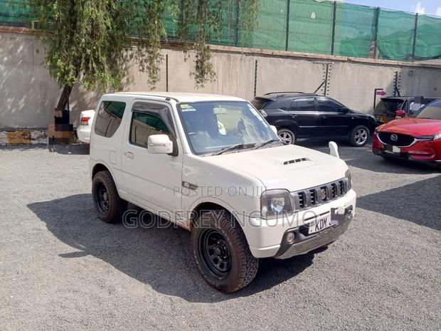 Suzuki Jimny 2016 White