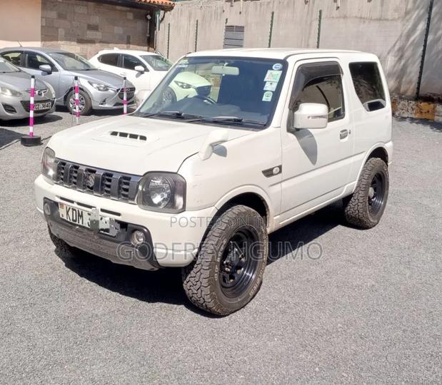 Suzuki Jimny 2016 White