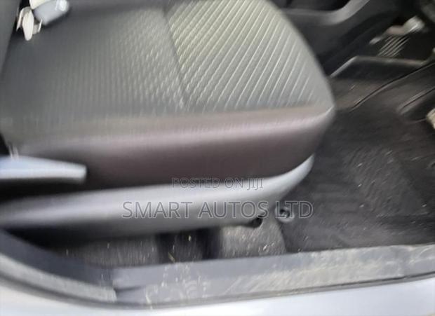 Toyota Raize 1.0 FWD 2020 Silver