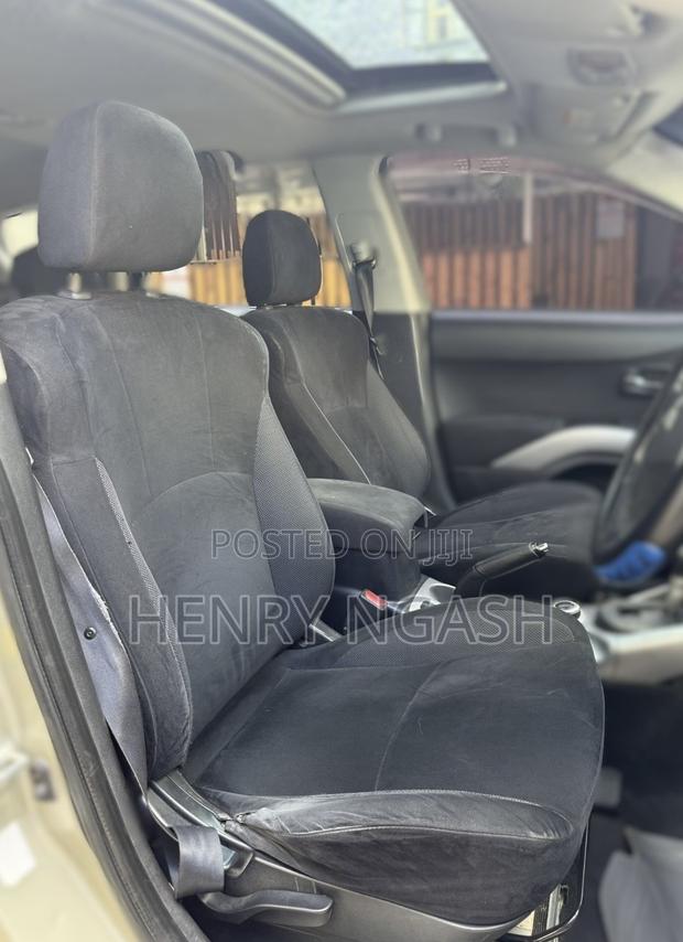 Mitsubishi Outlander 2006 Gold