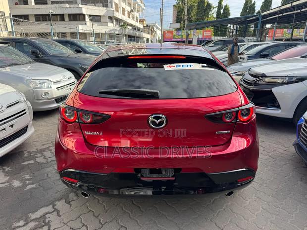 Mazda 3 2019