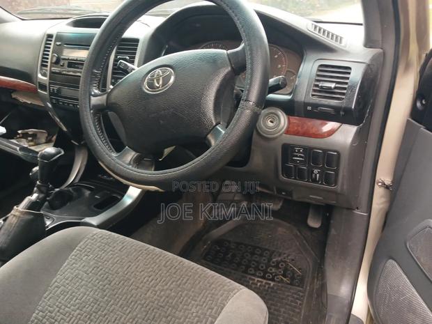 Toyota Land Cruiser Prado 2007 Gold