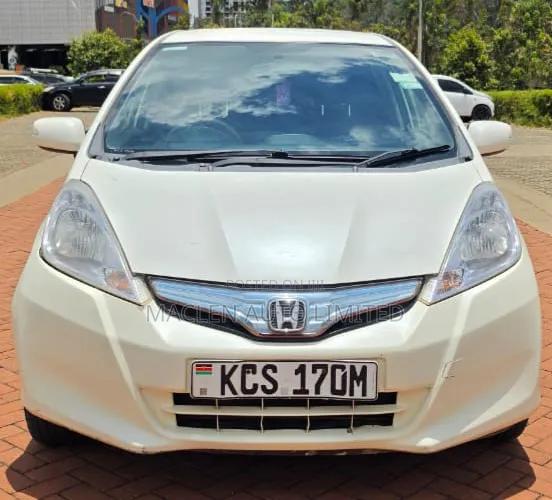 Honda Fit 2012 White