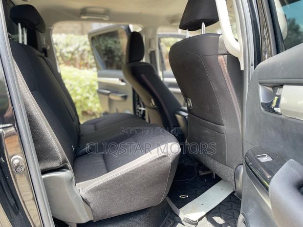 Toyota Hilux Revo Double Cab Deisel 2.4 AWD 2021 Black