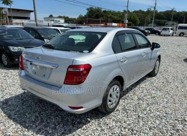 Toyota Axio 1.5 X 2WD 2020 Silver