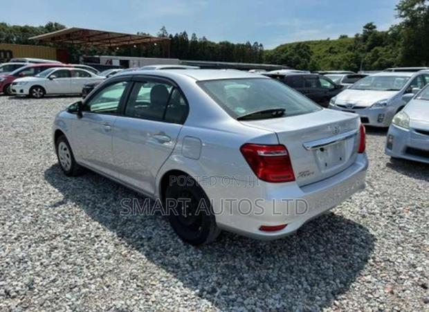 Toyota Axio 1.5 X 2WD 2020 Silver
