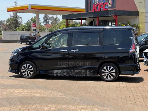 Nissan Serena 2019 Black