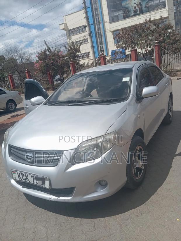 Toyota Axio 2010 Silver
