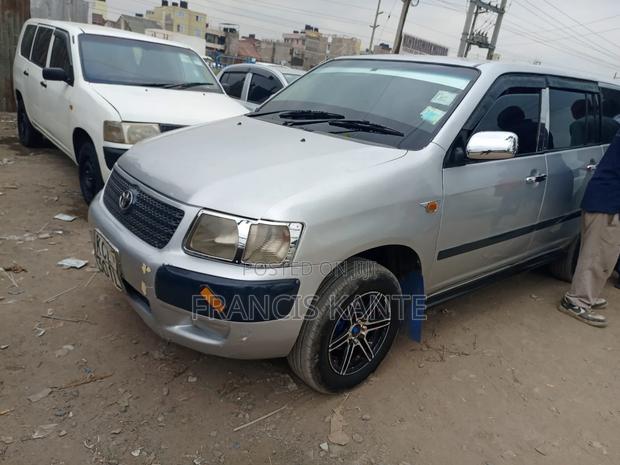 Toyota Succeed 2010 Silver