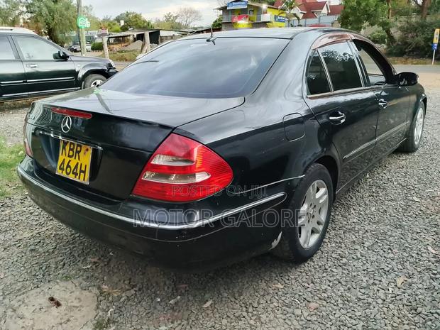 Mercedes-Benz E240 2004 Black