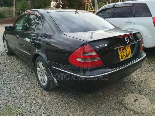 Mercedes-Benz E240 2004 Black