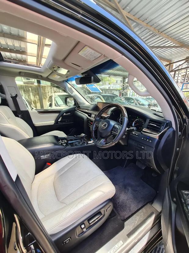 Lexus LX 570 AWD 2019 Matt Black