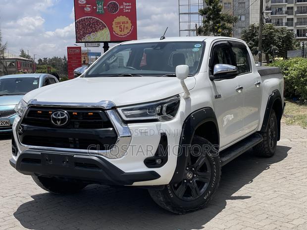 Toyota Hilux 2.4 Diesel 2020 Black