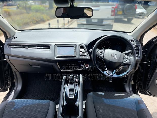 Honda Vezel 1.5 Hybrid 2WD 2019 Black