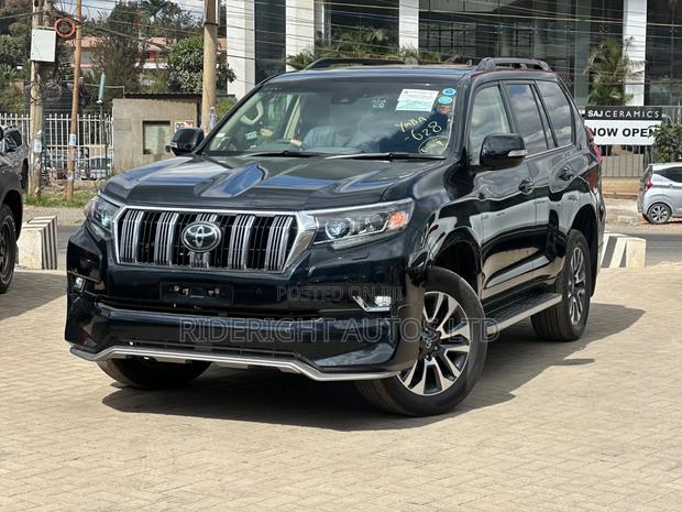 Toyota Land Cruiser Prado 2019 Black