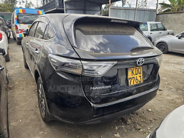 Toyota Harrier 2017 Black