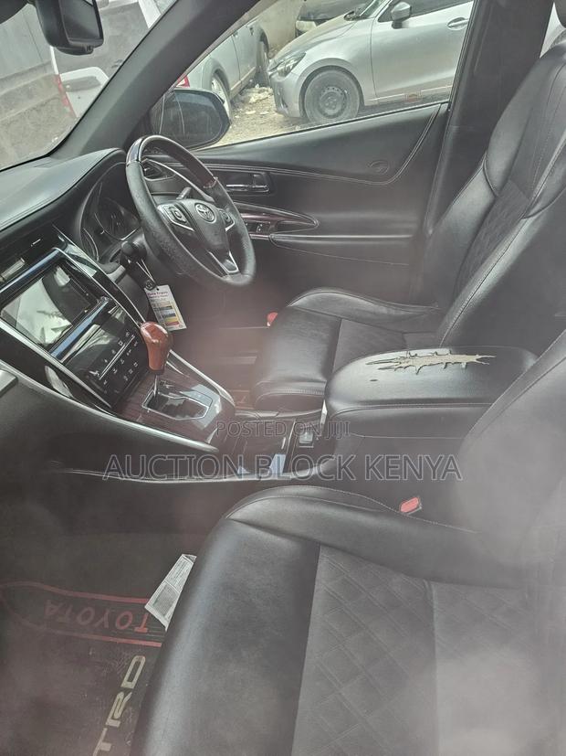 Toyota Harrier 2017 Black